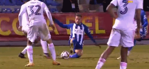 篮球火箭队长发声：我们不会停止前进