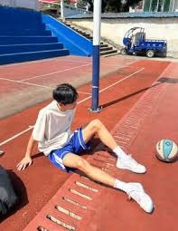 2017 赛季：迈阿密马林鱼队被谢尔曼财团收购，德瑞克·基特出任 CEO