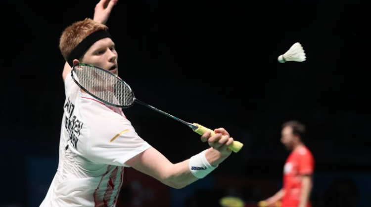 们将球权合 们将球权合