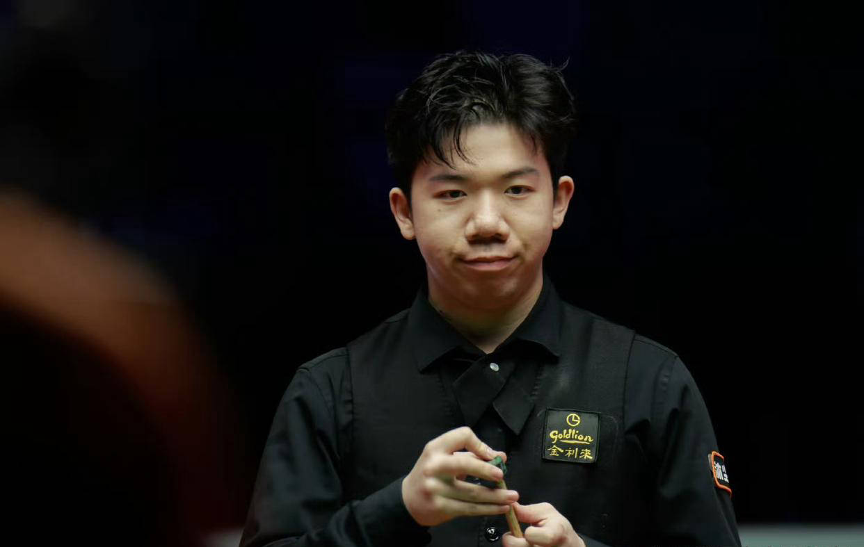 迫面对劳塔 迫面对劳塔